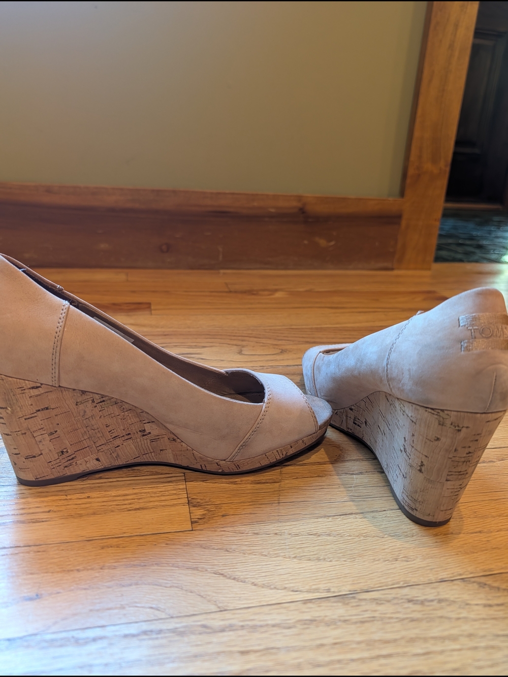 Toms Beige/Cream Cork Peep-Toe Wedge Heels